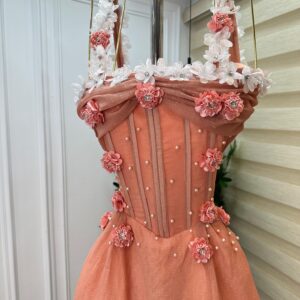 فستان وردي كورسيه