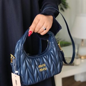 شنطة miu miu كوبي بست