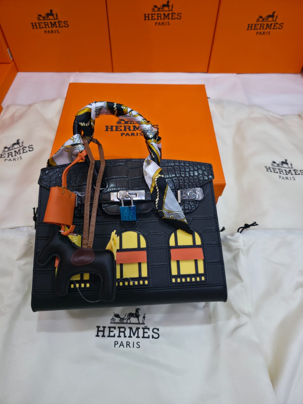 8794d383-db31-4379-81c8-0cb68d6ec18f