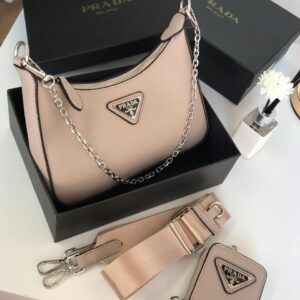 شنطة برادا كوبي بست